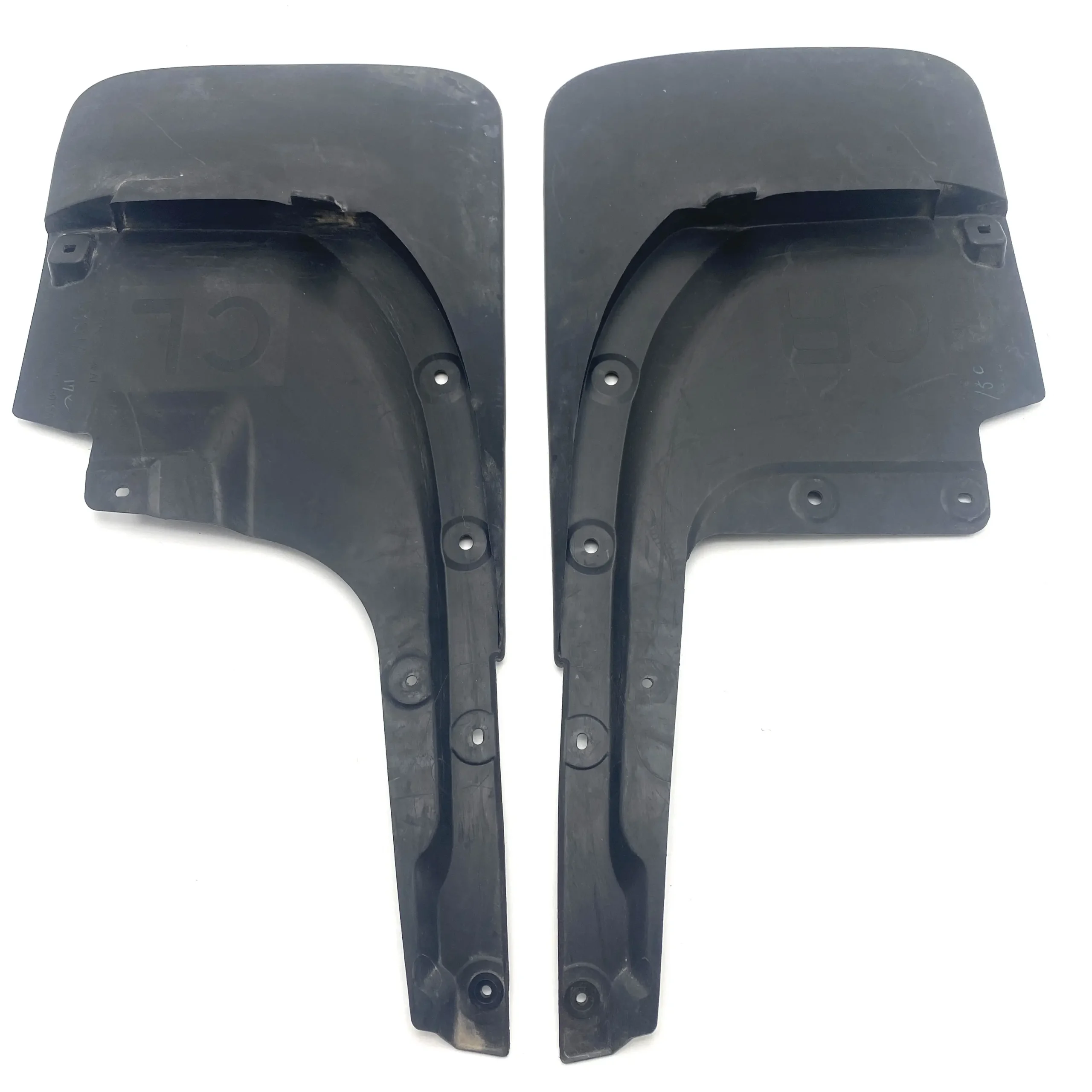 GARDE-BOUE POUR TOYOTA HILUX LX 570 - SET DE 2PCS – Image 2